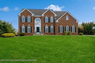 24 Nicole Ct, Freehold, NJ 07728