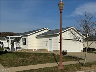 144 Orion Dr NW, Dover, OH 44622