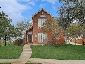 1372 Mae Dr, Carrollton, TX 75007