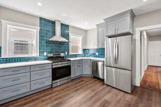 18 Lyon St Unit 3, Dorchester, MA 02122