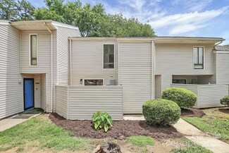 7803 Hummingbird Ln, Charlotte, NC 28212