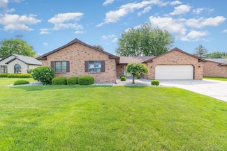 692 Pilgrim Dr E, Saginaw, MI 48638