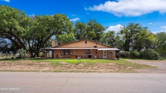 1350 Higuera Ave, Tularosa, NM 88352