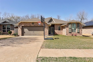 3100 Woodcrest Creek Dr, Norman, OK 73071
