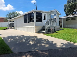 38644 A p Hill Rd, Zephyrhills, FL 33540