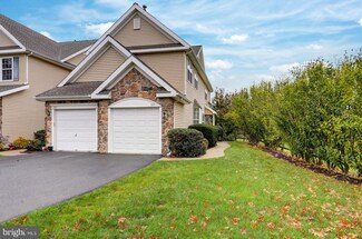 605 Country Ln, Morgantown, PA 19543
