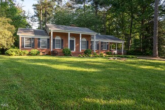 1610 Parker Ln, Henderson, NC 27536