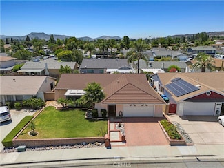2245 Parker Ct, Simi Valley, CA 93065
