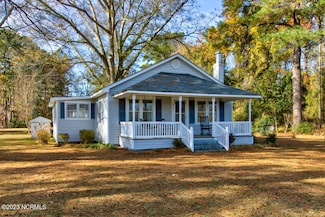 217 Watha Rd, Watha, NC 28478