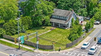 124 S Main St, Middleboro, MA 02346