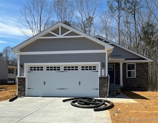 263 Grace Hill Cir, Kilmarnock, VA 22482