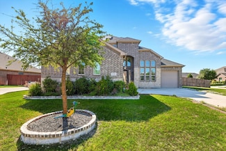 717 Whippoorwill Dr, Midlothian, TX 76065