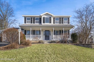19 Battery Blvd, Mechanicville, NY 12118