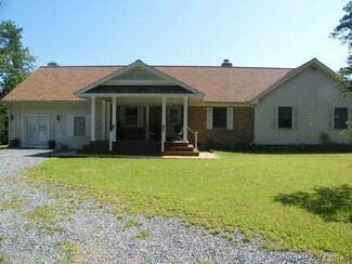 725 Potato Neck Rd, Port Haywood, VA 23138