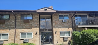 802 E Old Willow Rd Unit 2210, Prospect Heights, IL 60070