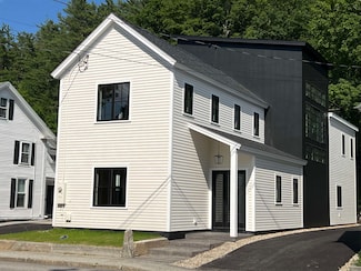 23 Concord St, Peterborough, NH 03458