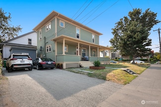 220 24th Ave, Seattle, WA 98122