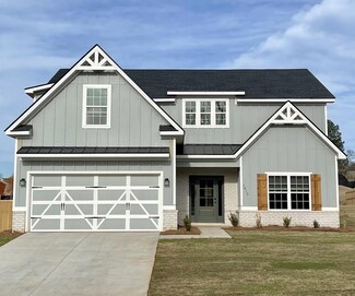 1812 Solamere Ct, Auburn, AL 36832