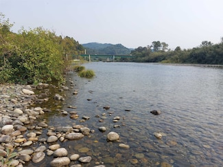 320 Cedar Lodge Ln, Smith River, CA 95567