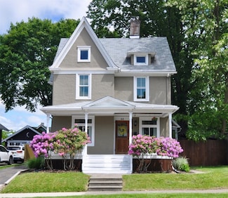 48 Davis St, Binghamton, NY 13905