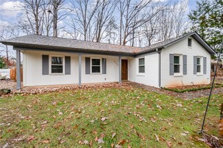 3209 Waterford Dr, Jamestown, NC 27282