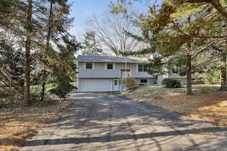 7417 Dekorra Rd, de Forest, WI 53532