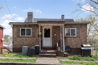 1811 Craig St, McKeesport, PA 15132