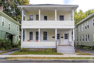 55 Woodbridge Ave, Chatham, NY 12037