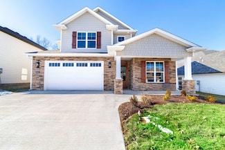 4821 Whisper Ct, Columbia, MO 65203