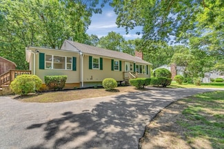 46 Curtis St, Brockton, MA 02301