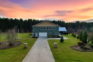 6836 Wrenwood Cir, Elmira, MI 49730