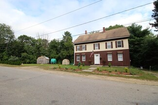31 Circle St, Baldwinville, MA 01436