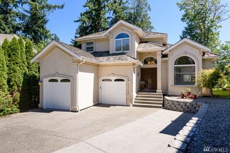 19024 NE 51st St, Sammamish, WA 98074