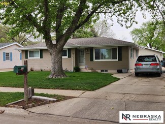 3120 W 17th St, Grand Island, NE 68803