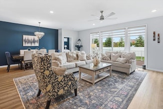 17908 Greenwich Way, Lakeville, MN 55044