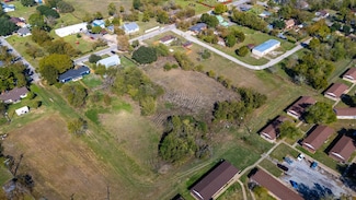 000 Rivers St, Brenham, TX 77833