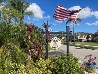 218 Dogwood Cir, Seminole, FL 33777