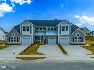 7437 Springwater Dr, Wilmington, NC 28411