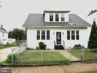 319 Linden Ave, Oaklyn, NJ 08107