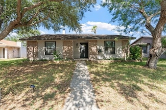 2718 Wind Rock Dr, Corpus Christi, TX 78410