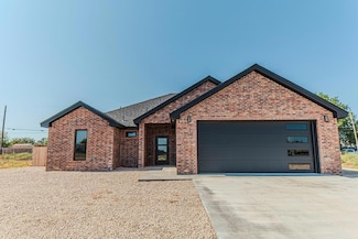 1708 E Main St, Brownfield, TX 79316