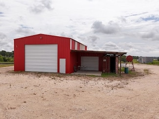 6136 County Road 313, Navasota, TX 77868