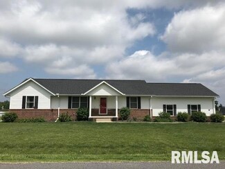 100 University Ct, Eureka, IL 61530