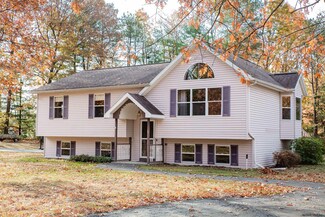 29 Kimberly Ln, Fort Edward, NY 12828