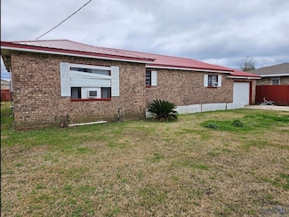 236 E 6th St, Larose, LA 70373