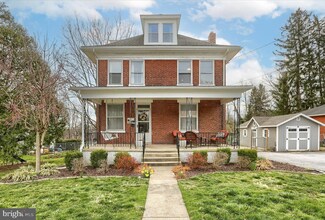 144 15th St, New Cumberland, PA 17070