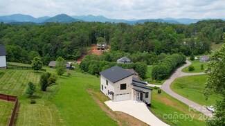 52 Temujin Dr, Leicester, NC 28748