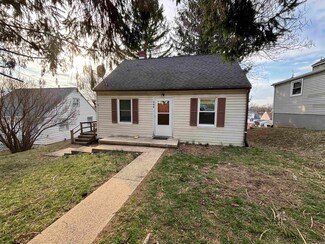 248 S Winchester Ave, Waynesboro, VA 22980
