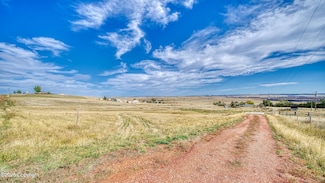 33 N Pineview Dr, Gillette, WY 82716