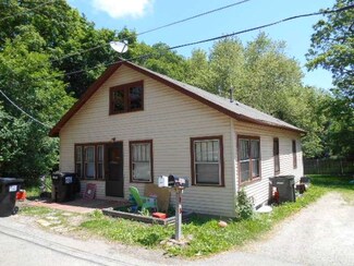 35677 N David Ct, Ingleside, IL 60041
